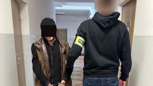 Warszawa: Mężczyzna okradł kobietę podczas "zakupu online". Grozi mu 10 lat