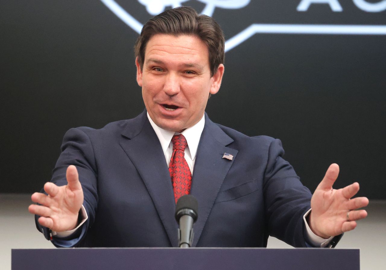 Money burnt. Costs of DeSantis Campaign