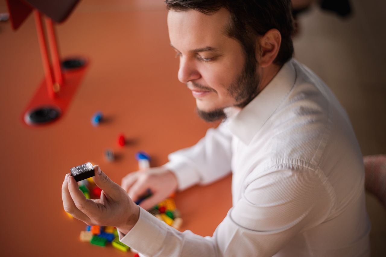 LEGO wprowadziło smart klocek. Ale nie chce, żeby to była kolejna rewolucja