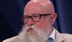 Prof. Bralczyk nie w Kanale Zero. Będzie miał program telewizyjny