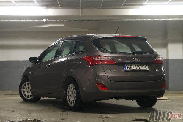 Hyundai i30 CW 1,6 GDI Comfort - po prostu dobre kombi [test autokult.pl]