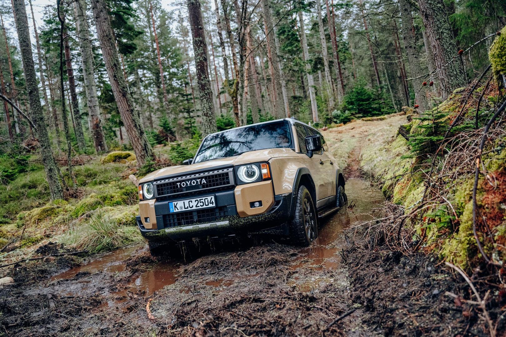 Toyota Land Cruiser 250