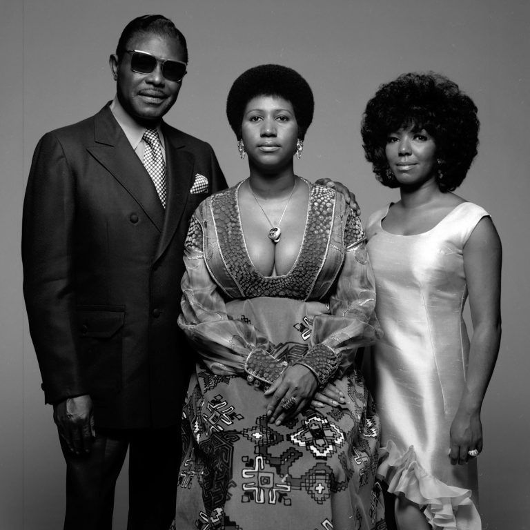 Aretha Franklin z ojcem i siostrą Carolyn