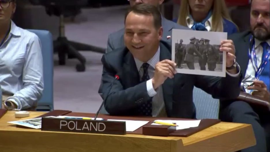 Na zdjęciu Sikorski