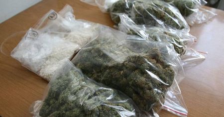 Narkotyki w Lublinie. Marihuana w komórce, amfetamina w lodówce. Zatrzymany 21-latek