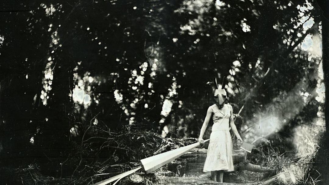 Jak powstają konceptualne portrety Mr. Nede'a wykonane techniką mokrego kolodionu? 1