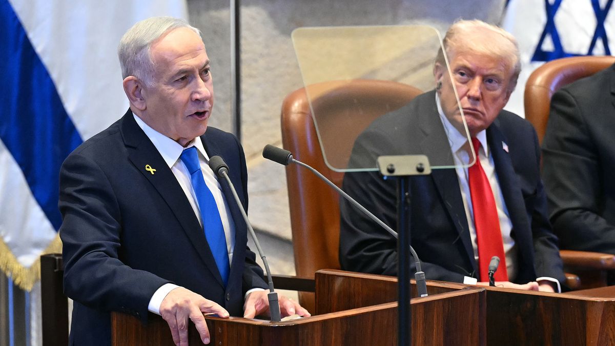 President Trump Visits Israel And Egypt After Gaza Ceasefire Takes Effect
JERUSALEM - OCTOBER 13: US President Donald Trump (R) listens to Israeli Prime Minister Benjamin Netanyahu as he addresses the Israeli parliament, the Knesset, on October 13, 2025 in Jerusalem. President Trump is visiting the country hours after Hamas released the remaining Israeli hostages captured on Oct. 7, 2023, part of a US-brokered ceasefire deal to end the war in Gaza. (Photo by Saul Loeb - Pool/Getty Images)
Pool
bestof, topix