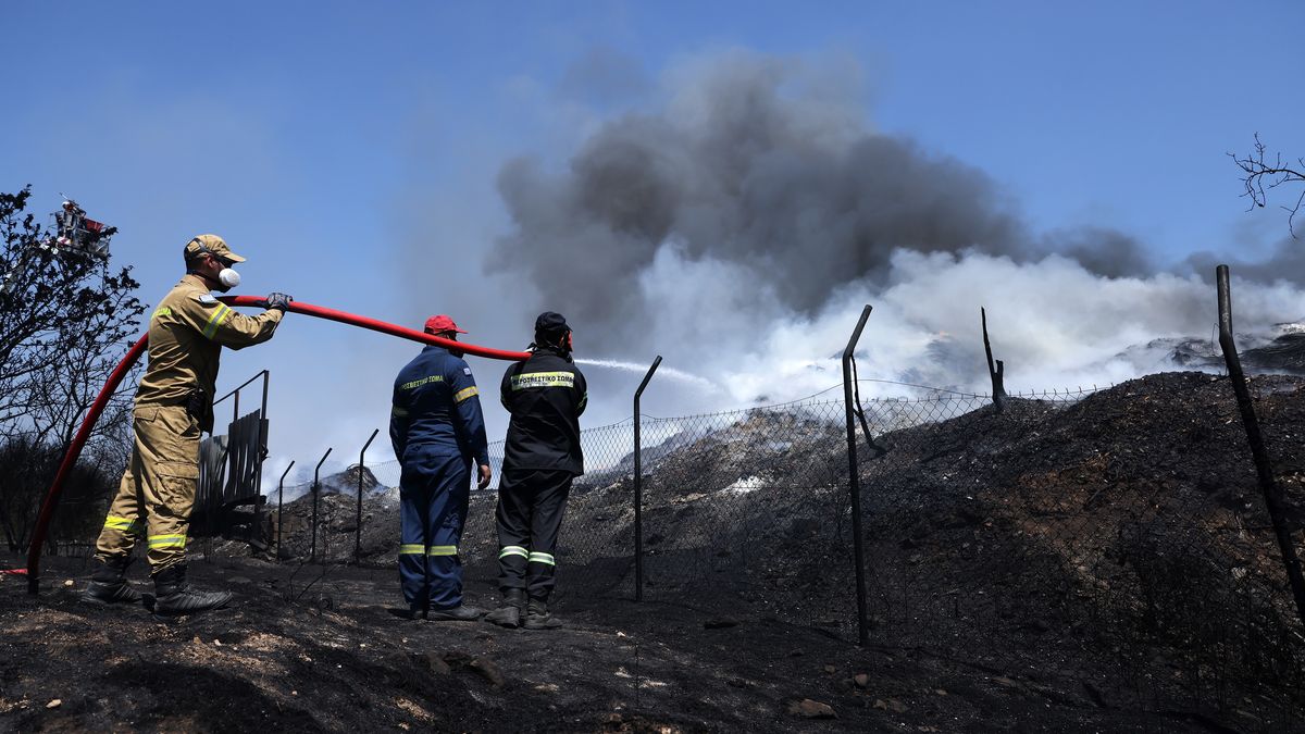 Wildfire spreading to ammunition depot causes explosion in GreeceVOLOS, GREECE - JULY 28: Firefighters extinguish a wildfire at the industrial area in Volos, Greece, on July 28, 2023. (Photo by Costas Baltas/Anadolu Agency via Getty Images)Anadolu Agencyair force ammunition depot, explosion, fire, fire fighters, firefighters, massive explosion, nea aghialos, wildfire