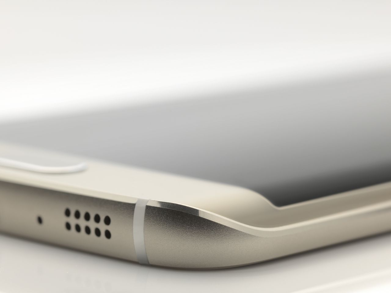 Jak może wyglądać Galaxy S7 edge? Zobacz koncept bazujący na patentach Samsunga