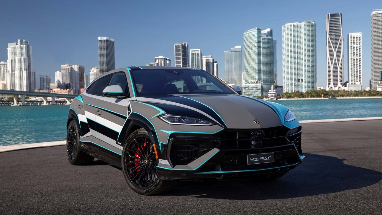 Lamborghini Urus SE z unikalnym malowaniem gwiazdą Art Basel w Miami