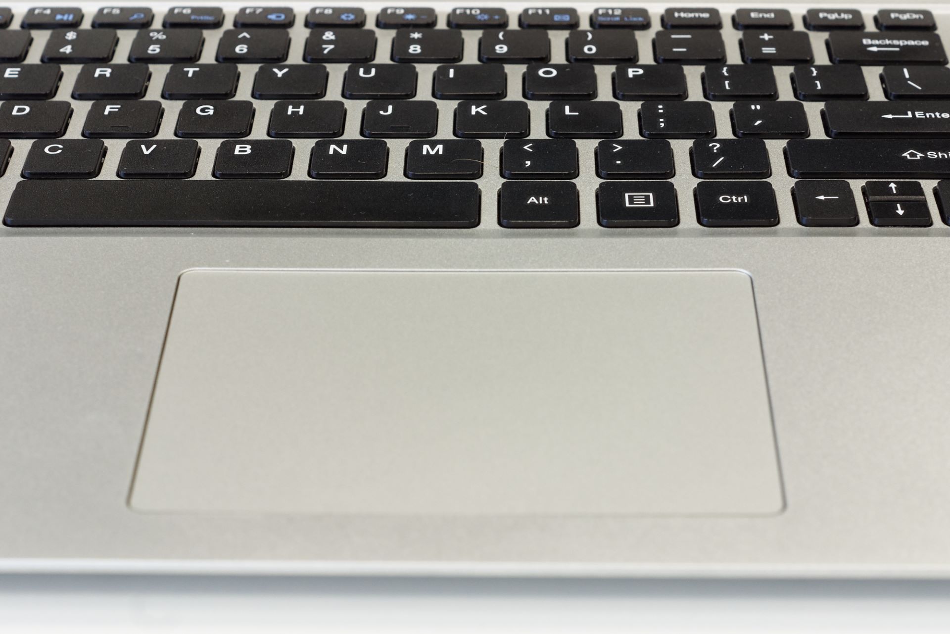 Recenzja Kiano SlimNote 15.6 HDD z talerzowym dyskiem 500 GB 3