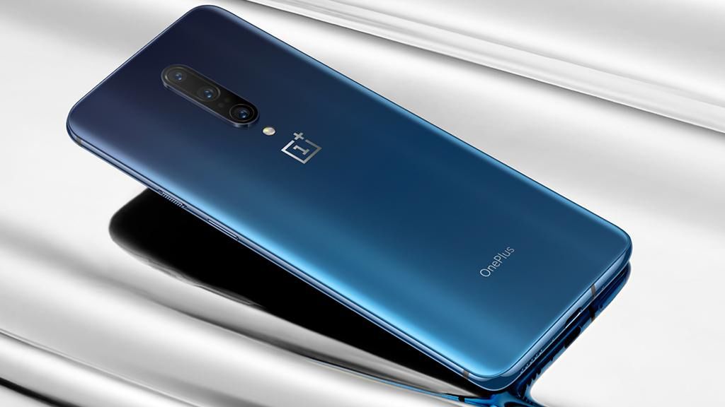OnePlus 7 Pro oficjalnie. Ma ekran 90 Hz bez wcięcia, wysuwany aparat i potężną specyfikację 4