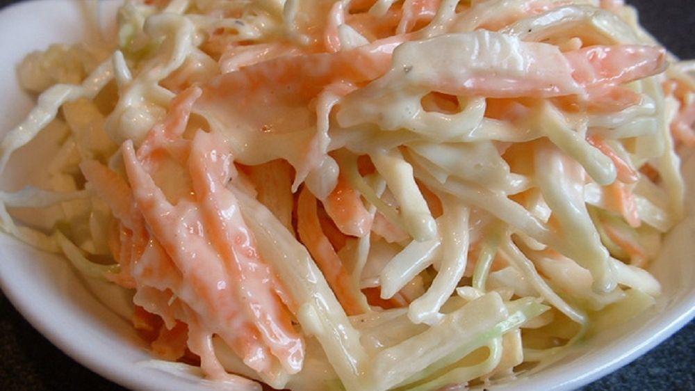 Przepis na surówkę colesław