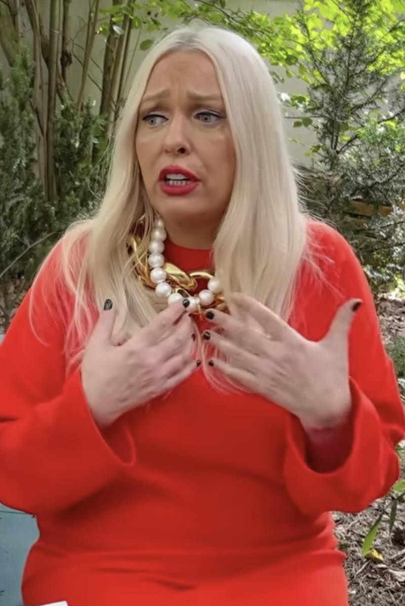 Caroline Derpienski pozwie Danone? Celebrytka kpi z Nosowskiej