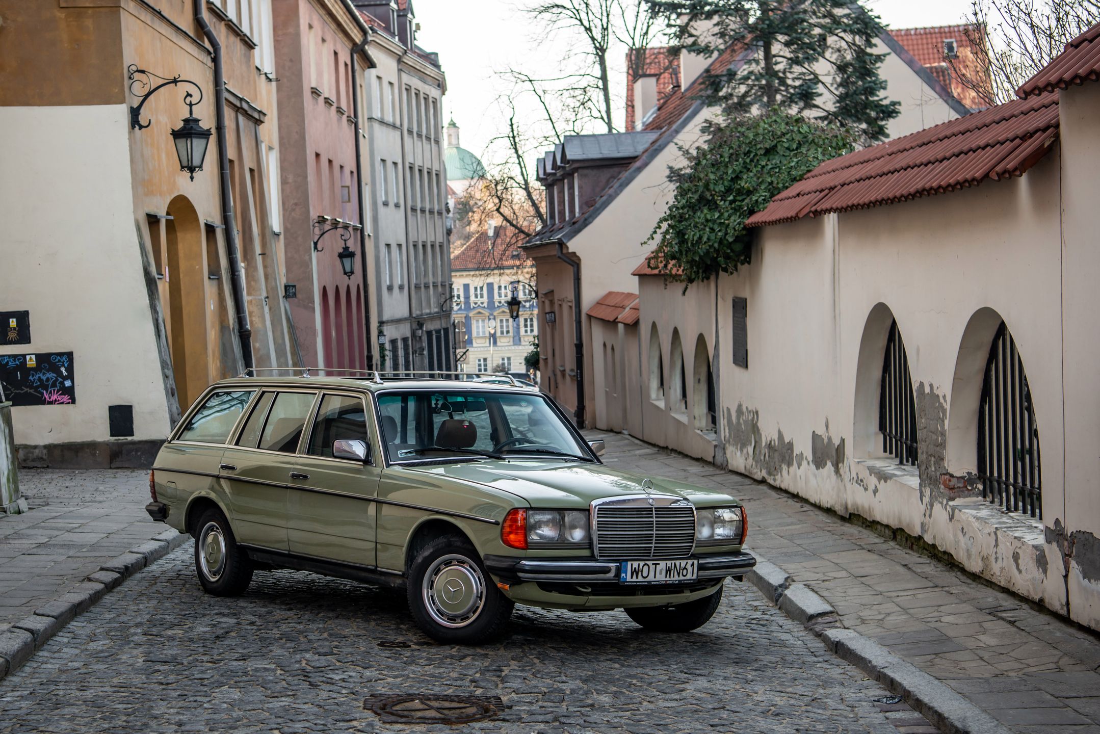 Mercedes-Benz S123 240 TD