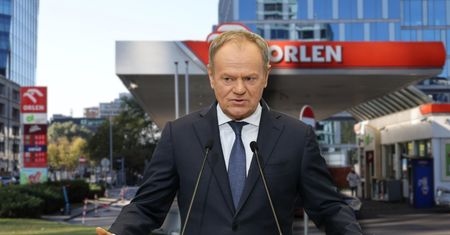 Tusk o paliwie w Polsce. "Paskudna narracja"