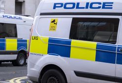 Służby na lotnisku w Londynie. 21 osób rannych. Poszukiwania trwają