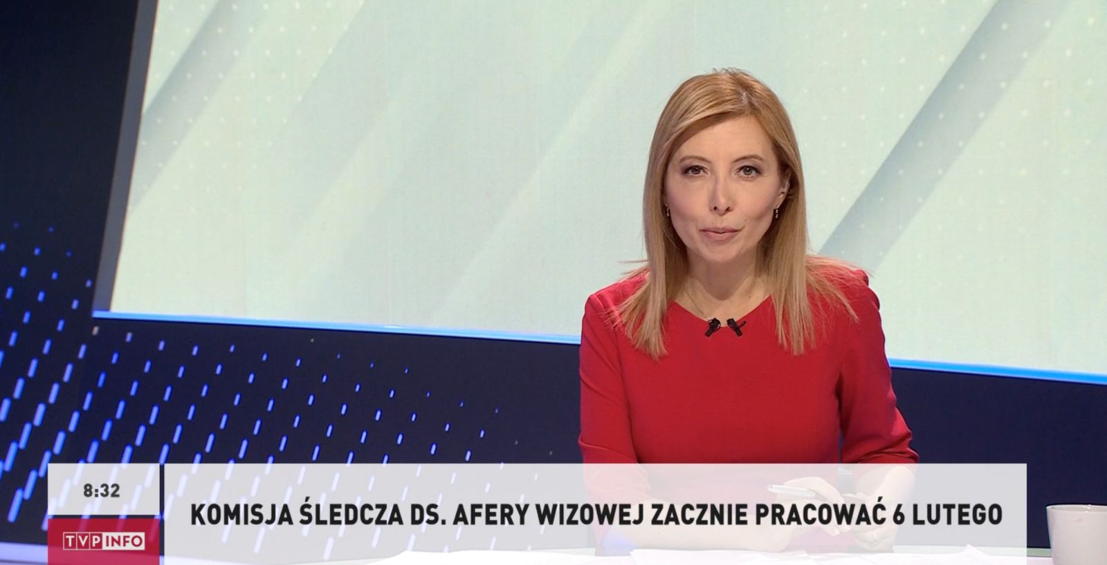 Współprowadząca poranek informacyjny w TVP Info