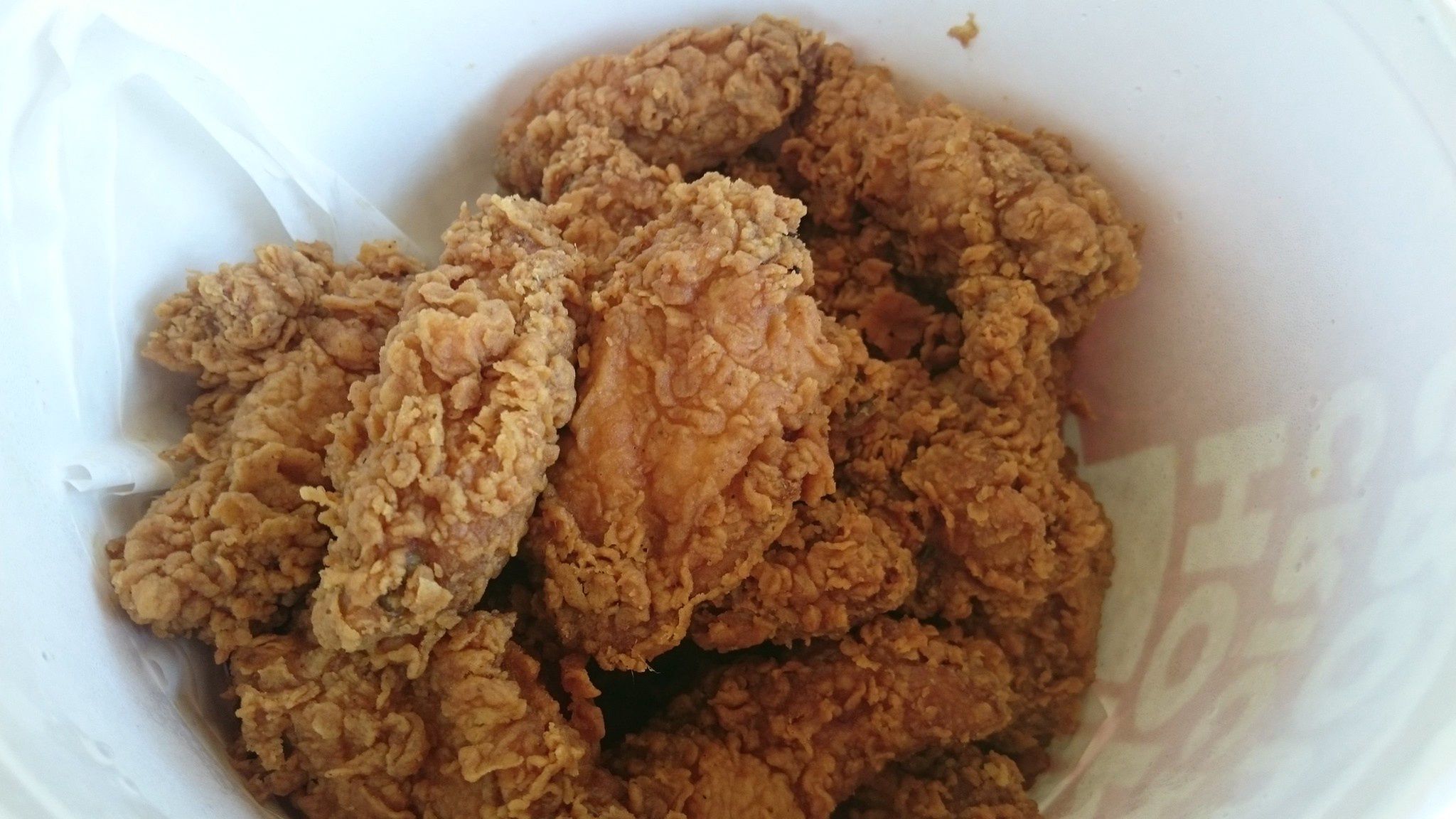 Kubełek z KFC trzeba zamówić z wyprzedzeniem 