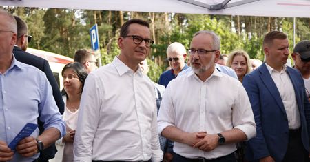 Ekonomista zadrwił z PiS. "To tak mniej więcej idzie w tym kierunku"