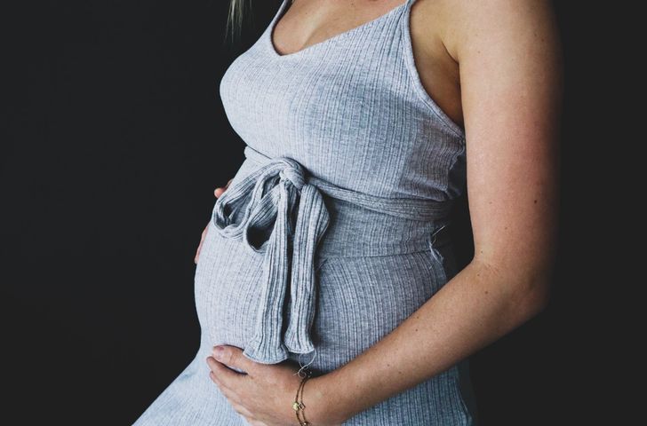 Miastenia a ciąża to kwestia, która wywołuje wiele pytań, takich jak: czy miastenia jest przeciwwskazaniem do zajścia w ciążę?
