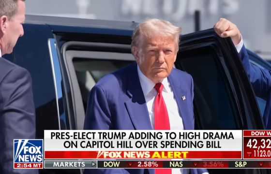 Trump ułatwi sprzedaż TVN? „Chętnie widziałby w Polsce odpowiednik Fox News”