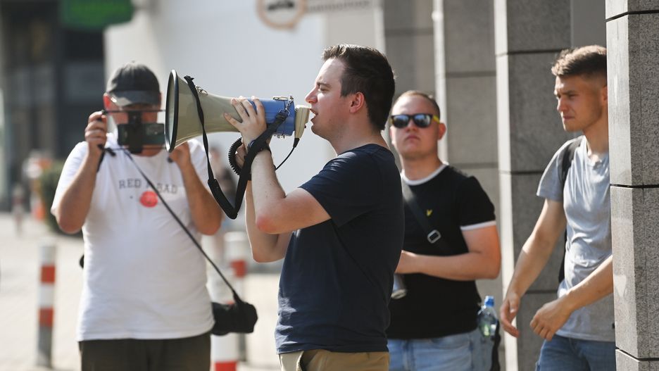 Manifestacja
Piotr Nowak
przeszukanie, siedziba