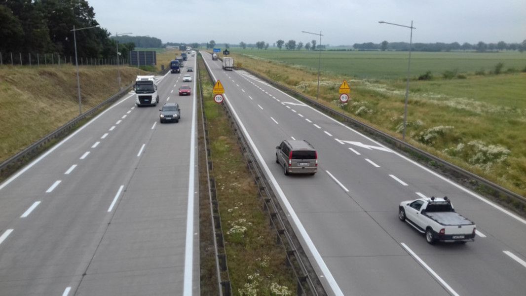 Autostrada A4 zyska trzeci pas. Niestety trochę na niego poczekamy