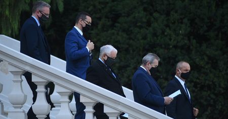 Makowski: "Rząd po rekonstrukcji. 'Jeśli koalicjanci będą fikać, PiS wywróci stolik'" [OPINIA]
