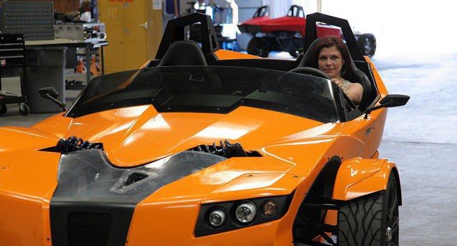 „Megatechnologie według Stephena Hawkinga” w National Geographic Channel