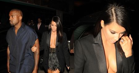 Dekolt Kim na Paris Fashion Week!