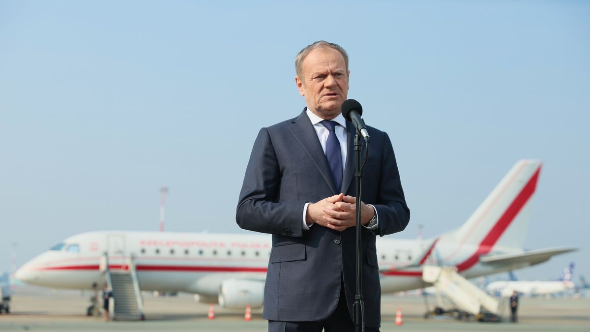 Donald Tusk
Leszek Szyma�ski
lotnisko, prasowe, premier, wizyta