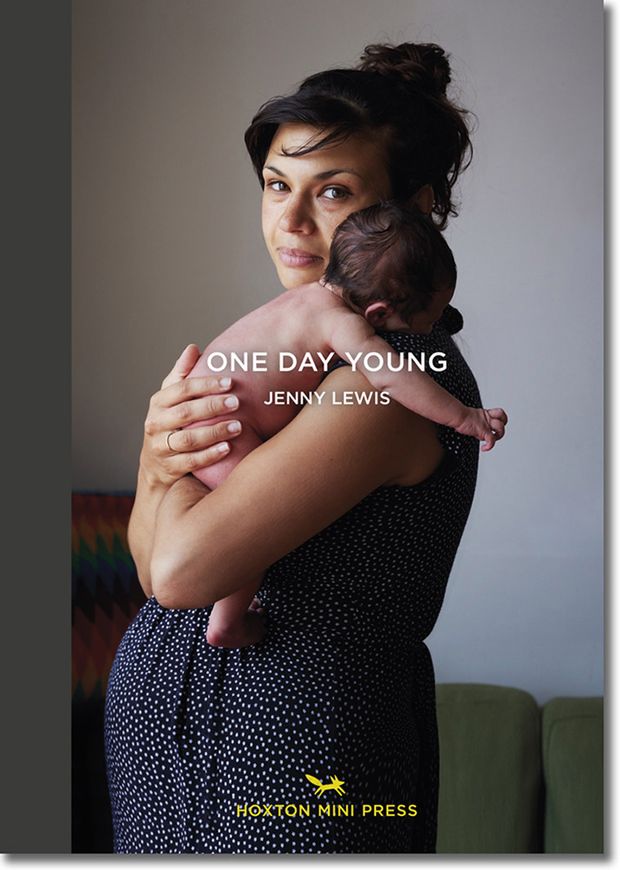 „One day young" - cykl naturalnych portretów matek z noworodkami 7