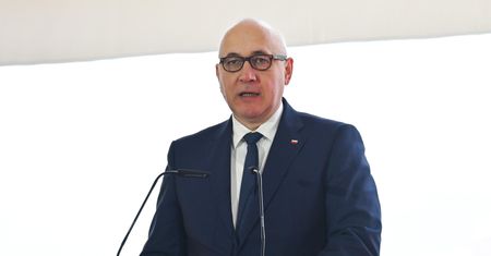 Inwigilacja gości hotelowych? PHH reaguje i zaprzecza