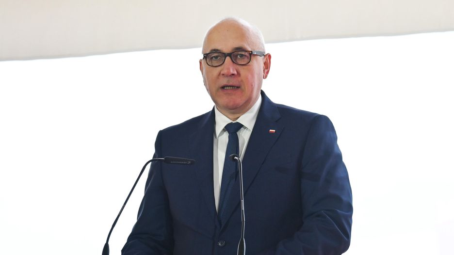 Joachim Brudzi�ski
Marcin Bielecki
bezpiecze�stwo infrastruktury krytycznej, dostawa, gaz ziemny, gazowiec, gazu, gazu ziemnego, grupa orlen, grup� orlen, infrastruktura krytyczna, konferencja prasowa, LNG, metanowcem, metanowiec, morzem, morzu, Orlen, pierwsza, pierwsza dostawa, polityk polityka, stanie lotnym, strategii dywersyfikacji dostaw gazu ziemnego, terminal lng, transport morski, transportem morskim