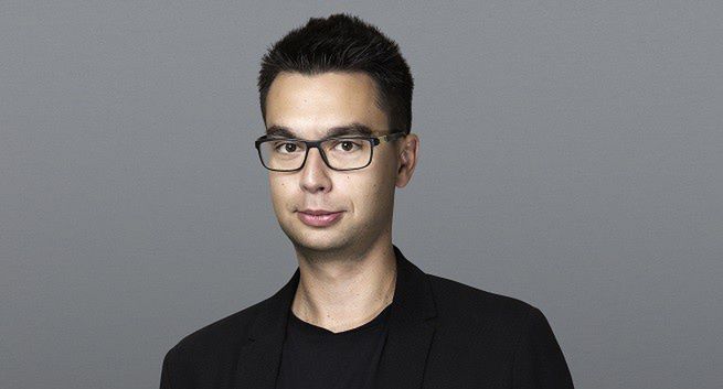 Damian Juszczyk odpowiada za marketing w Synergy