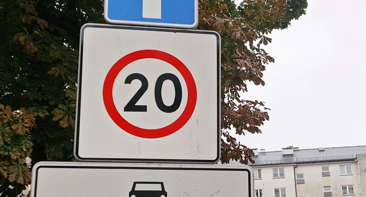 "Podstępny" znak. Kierowca może nie wiedzieć, że łamie przepisy