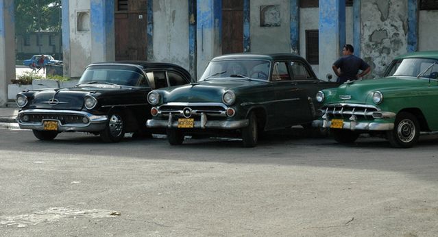 Kubańczycy będą mogli kupować nowe samochody