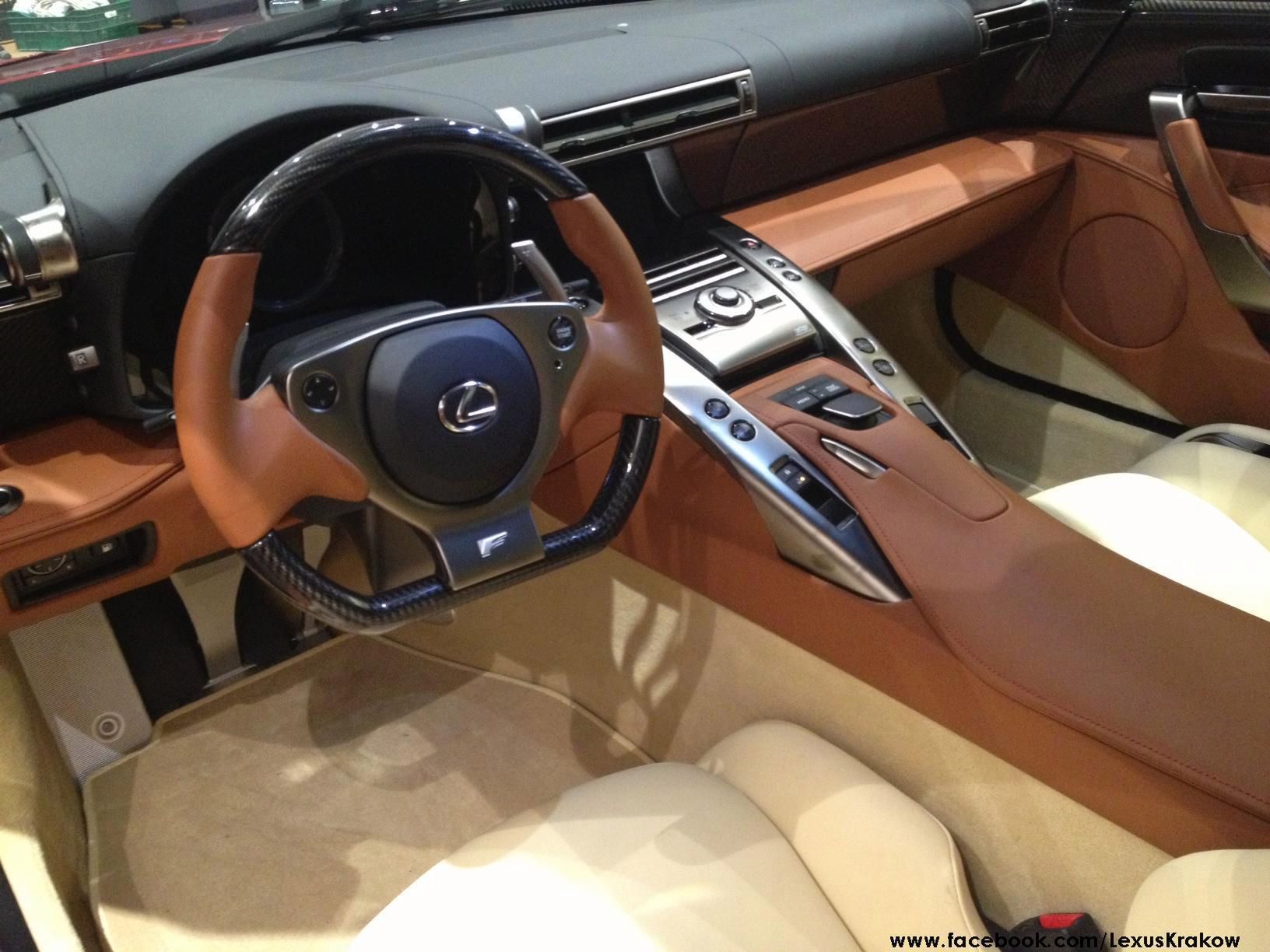 Lexus LFA