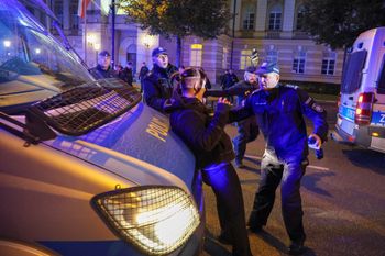 Incydenty pod siedzibą MSZ. Jest komunikat policji