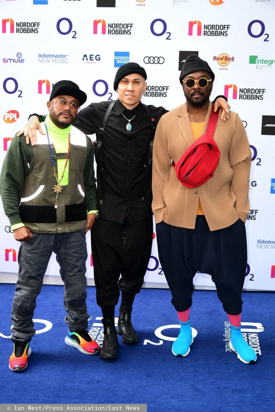 Formacja Black Eyed Peas: od lewej apl.de.ap, Taboo i will.i.am