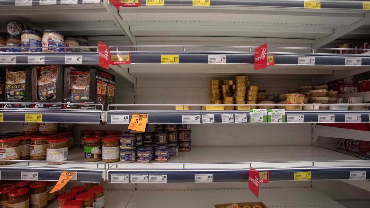 Nie tylko w Polsce. Tych produktów brakuje w niemieckich sklepach. Zdjęcie poglądowe