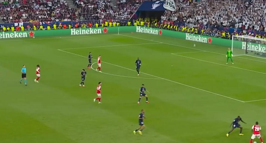 Liga Mistrzów dalej w TVP. Jest umowa z Canal+