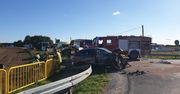 Wypadek na trasie Chojnice-Bytów. Dwie osoby były zakleszczone w aucie