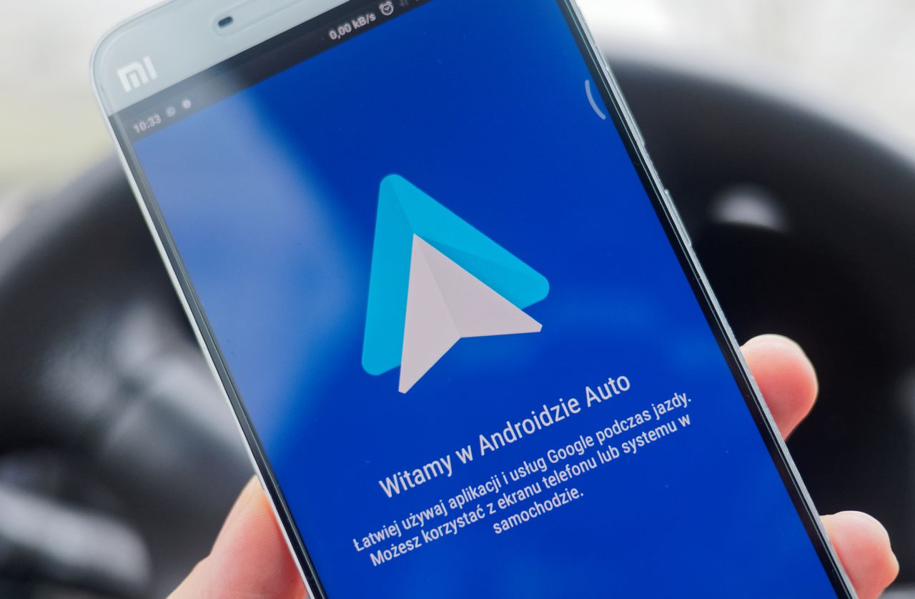 Nowa aplikacja Android Auto – wygodniejsza, wkrótce WiFi zamiast kabla