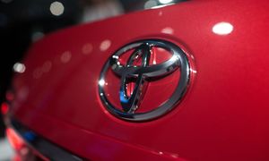 Rejestracje aut w marcu 2026 wyraźnie w górę. Osobowe z rekordowym wynikiem