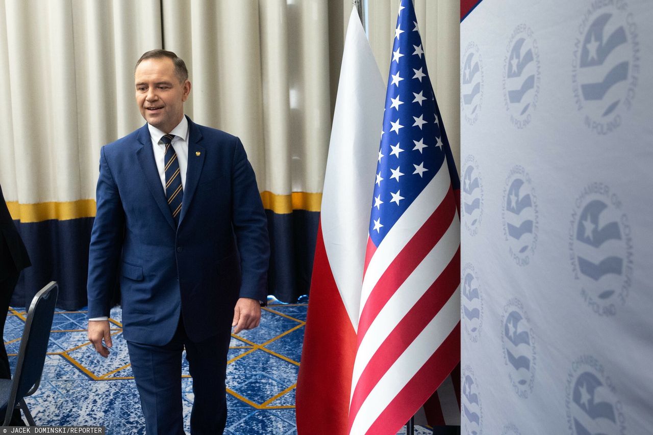 "Potężny sojusznik" Trumpa. Politico pisze o Karolu Nawrockim