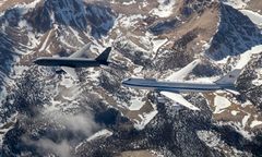 "Samolot sądu ostatecznego" wzbił się w powietrze. Leci do Trumpa