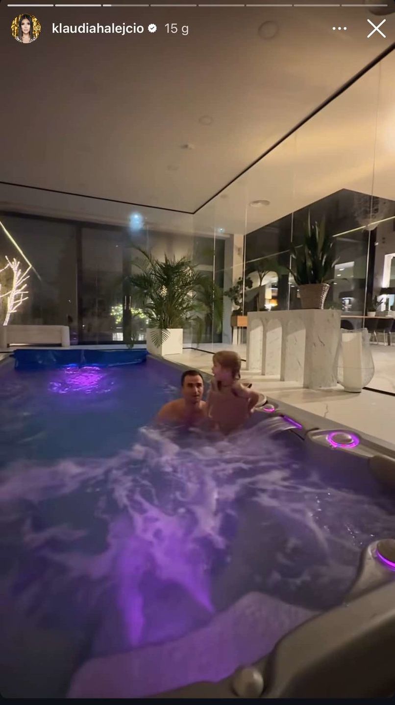 Klaudia Halejcio nadaje z willi za ponad 9 milionów