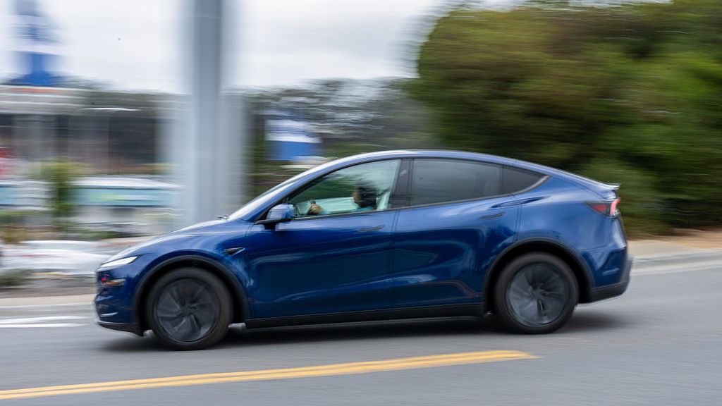 Przyspiesza proces rejestracji aut elektrycznych w Polsce